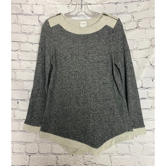 Chico's Tops - Weekend By Chico's Womens Blouse Top Size 0 Gray Long Sleeve Knit Shoulder‎ Zip